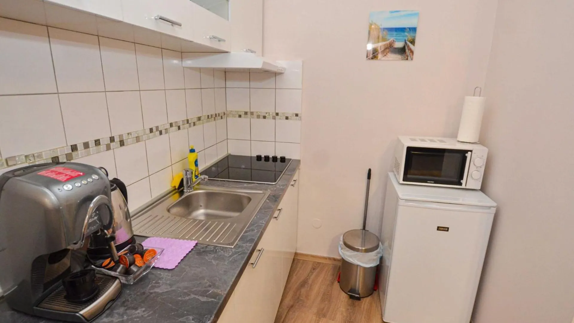 Charming Studio In The Heart Of Rovinj, Steps From Carera Street Apartment Rovinj